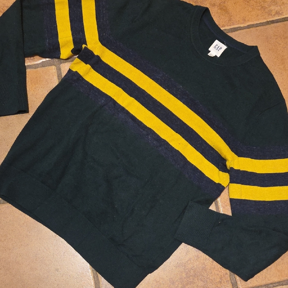 GAP Dark Green and Yellow Men's Crewneck Sweater Size XS